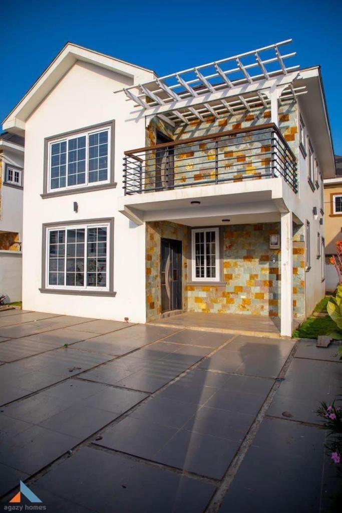 Atavola Homes テマ エクステリア 写真